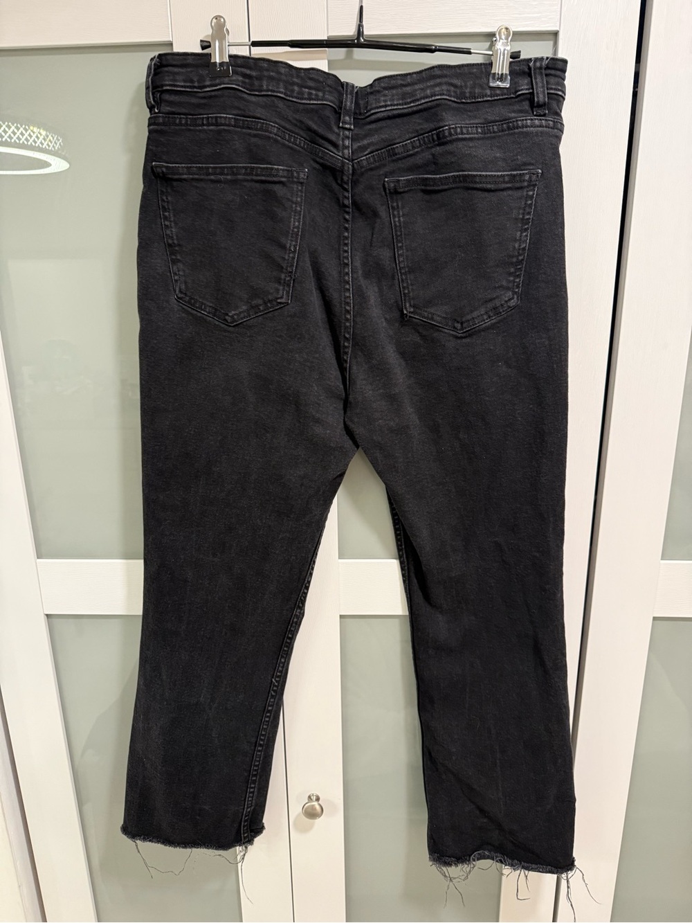 ZARA Washed Black Ankle Crop Jeans - Picture 2 of 7